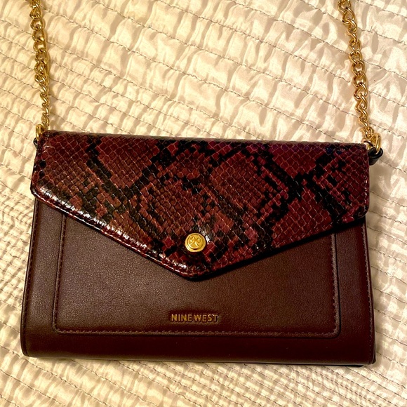 Nine West Crossbody Bag - Picture 1 of 15